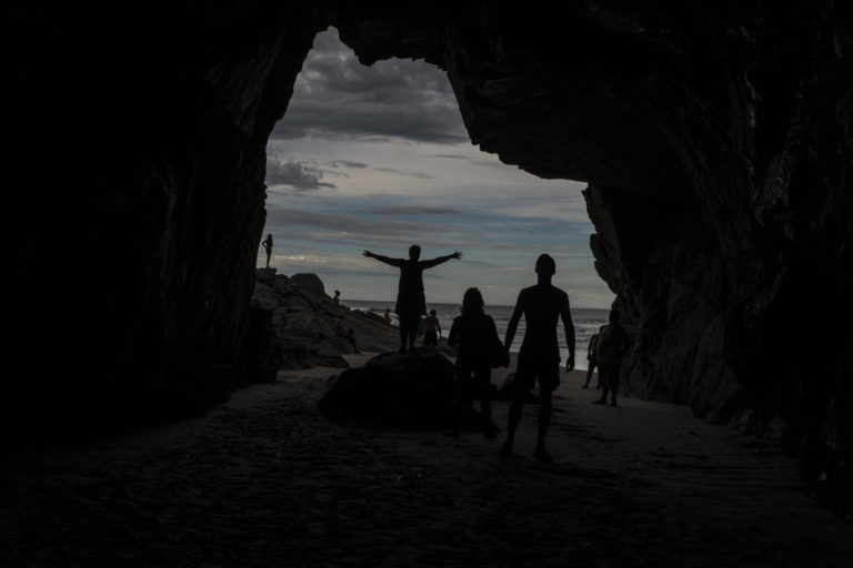 encantadas contra voi